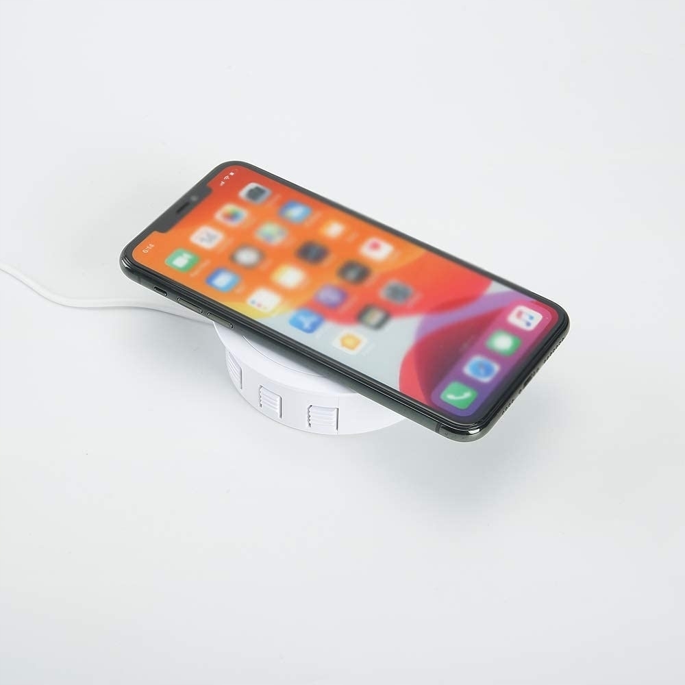 ŁADOWARKA INDUKCYJNA BIURKOWA CHOWANA + HUB 2xUSB