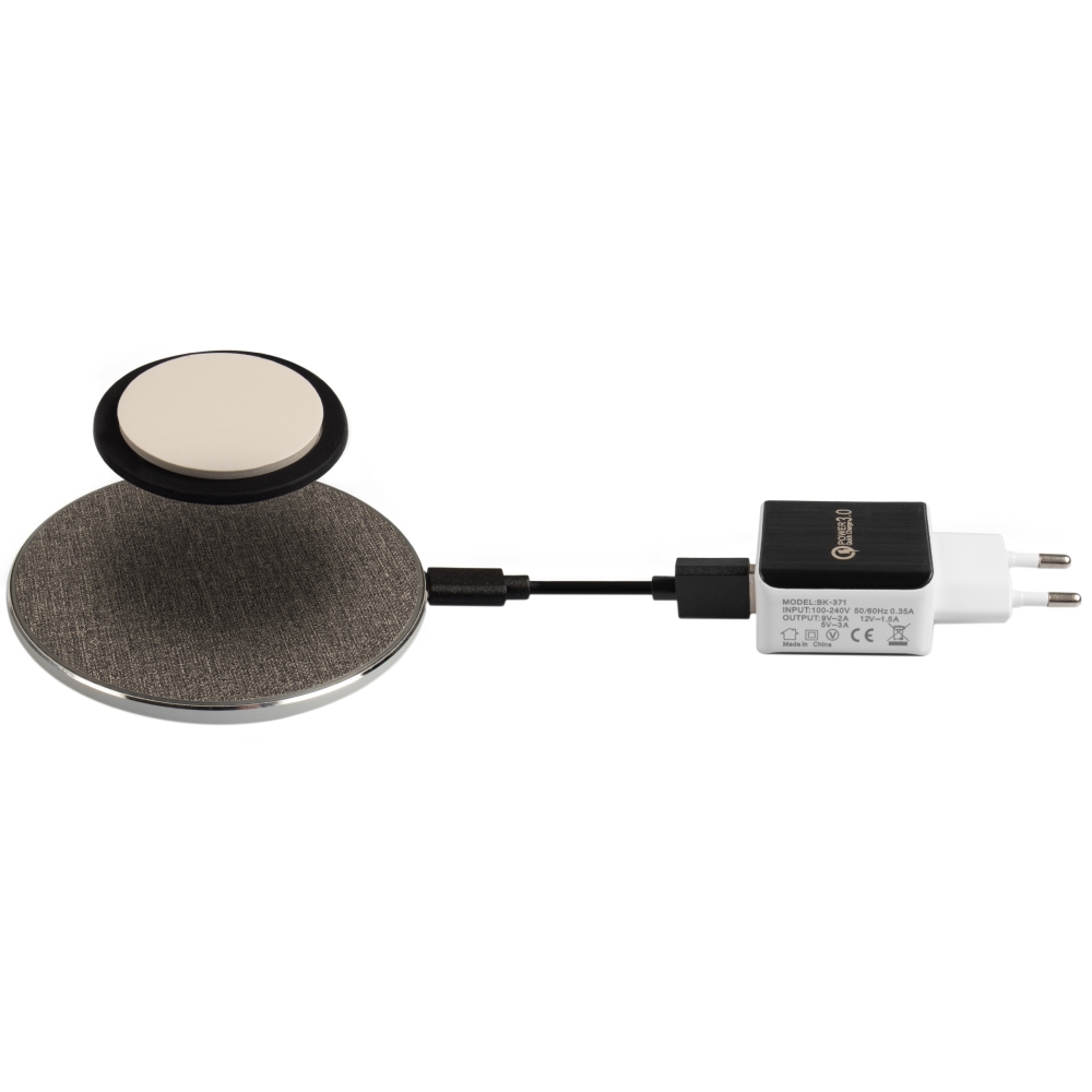 ŁADOWARKA INDUKCYJNA BEZPRZEWODOWA Z PODGRZEWACZEM